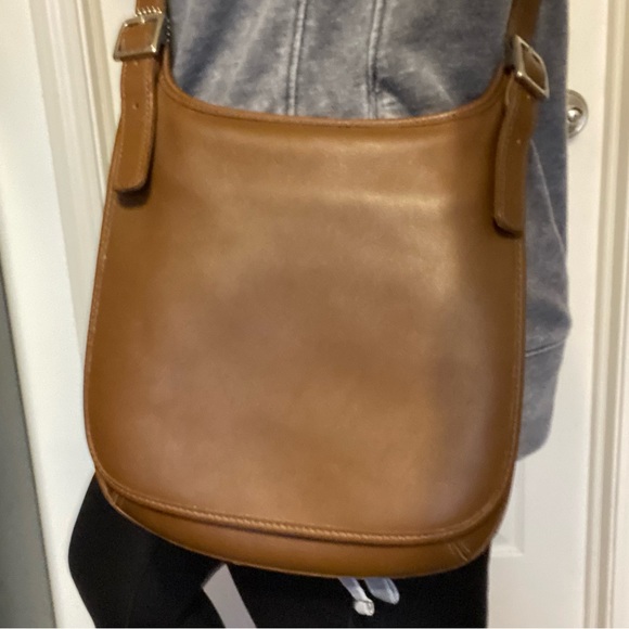 Vintage Coach crossbody bag - Picture 7 of 9